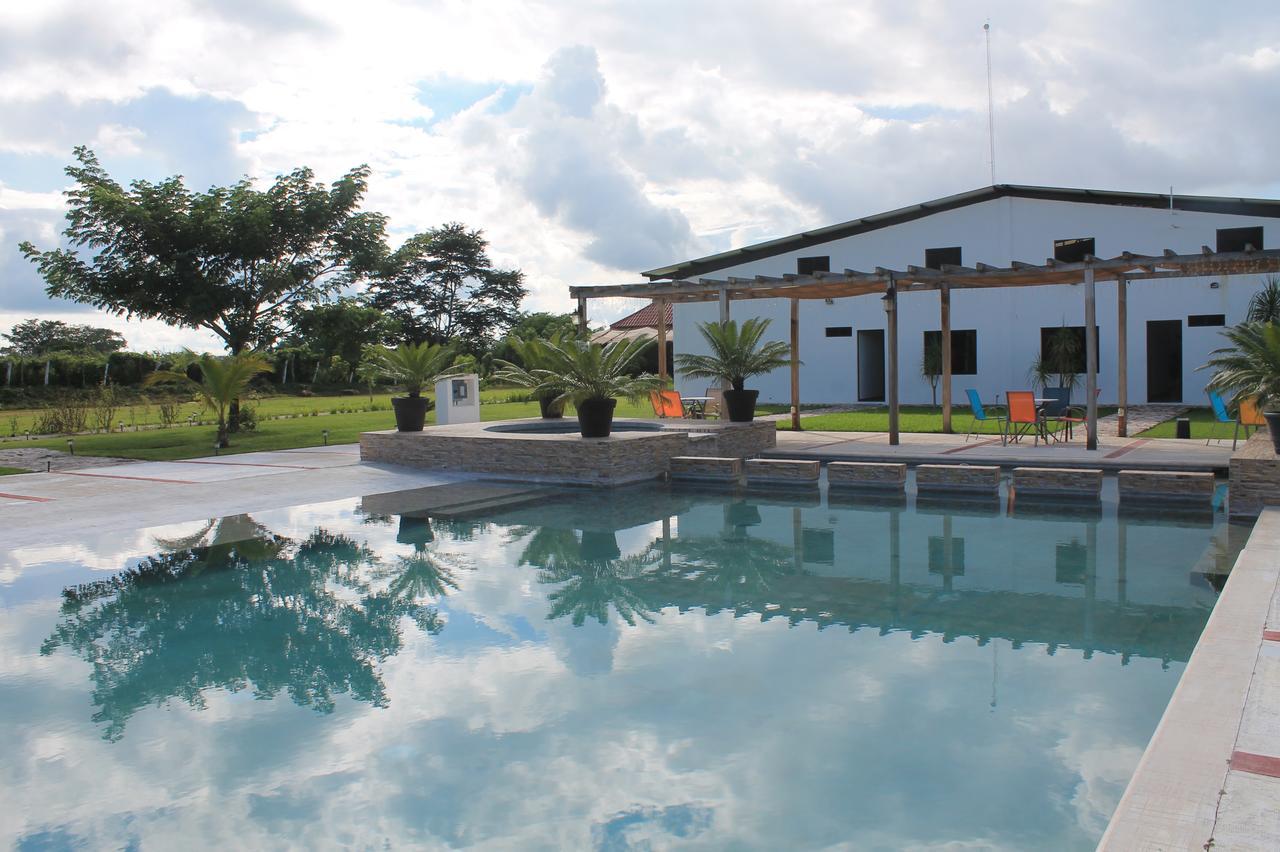 Real Primaveras Campestre Escárcega Kültér fotó