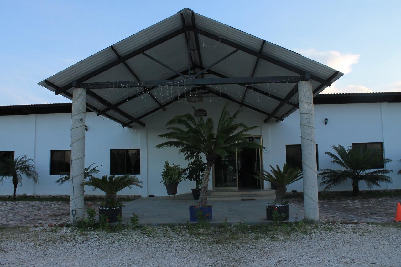 Real Primaveras Campestre Escárcega Kültér fotó